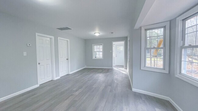 Photo - 63 Gentian St