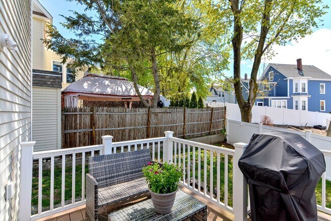 Photo - 28 Richardson St