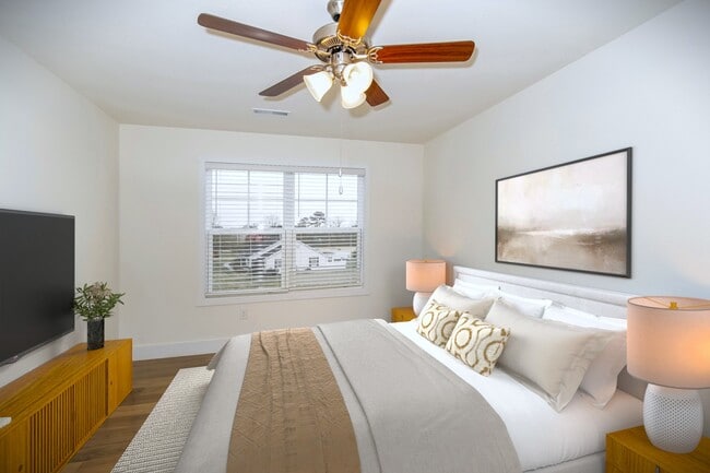 Photo - 2543 Legg Ln