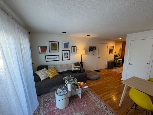 Photo - 15 Euston Rd Apartments Unit 19