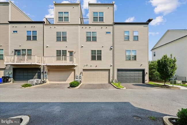 Photo - 14319 Potomac Heights Ln