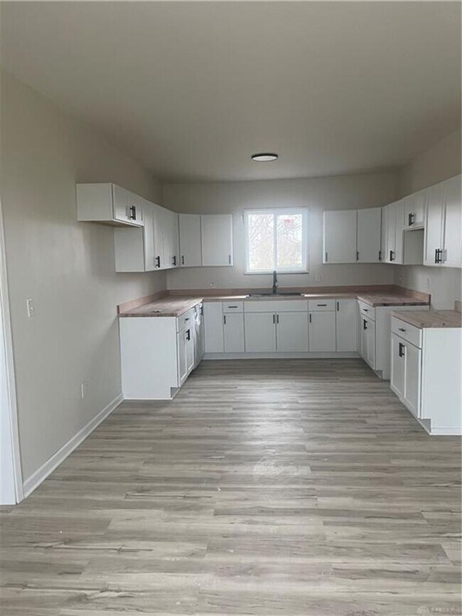 Photo - Family Home for Rent in Jamestown