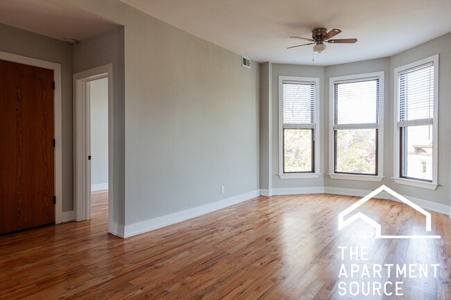 Building Photo - 638 W Oakdale Ave Unit 2 Rental