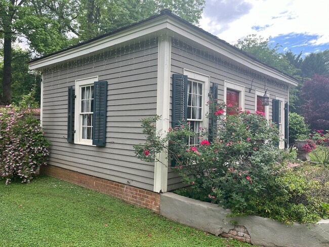 Photo - 420 Porter St Unit Historic Madison Cottage