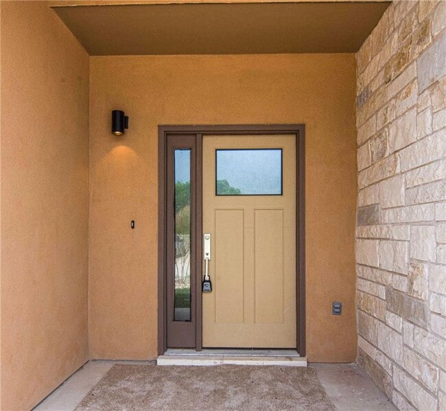 Photo - 102 Conservation Dr