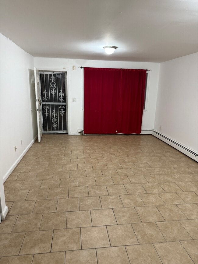 Photo - 14XX Hicks St