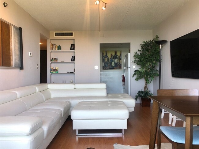 Photo - 73 Broad Reach Unit M55C