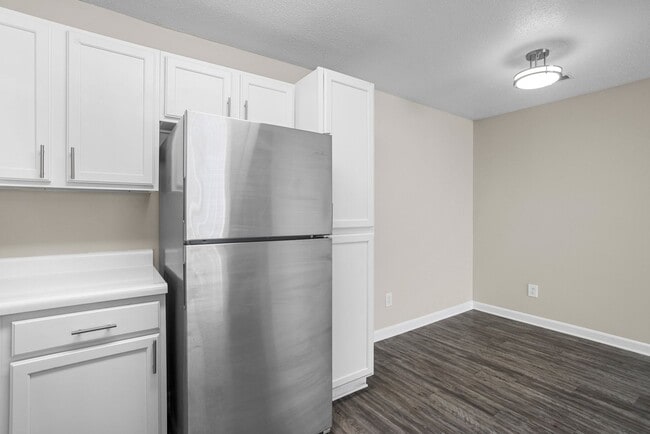 Photo - Wendover Ridge Apartments