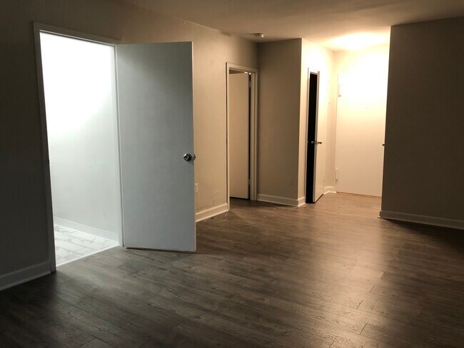 Photo - 1011 Arlington Blvd Unit 724