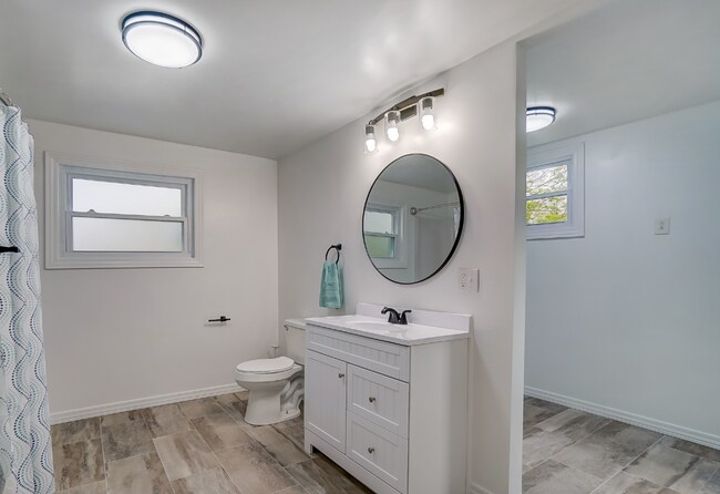 Photo - 3BR/2BA Home in Bellefontaine - Completely...