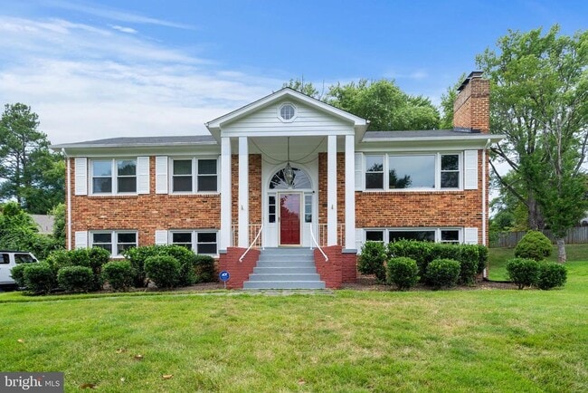 8020 Agin Ct