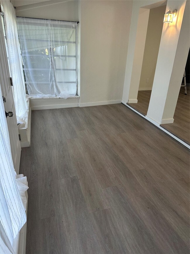 Photo - 1834 Fletcher St