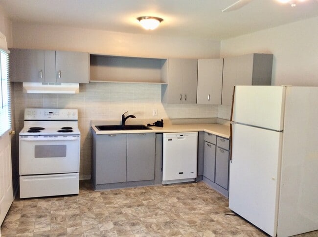 Photo - Beautifully redone 3 bedroom home in Grandview