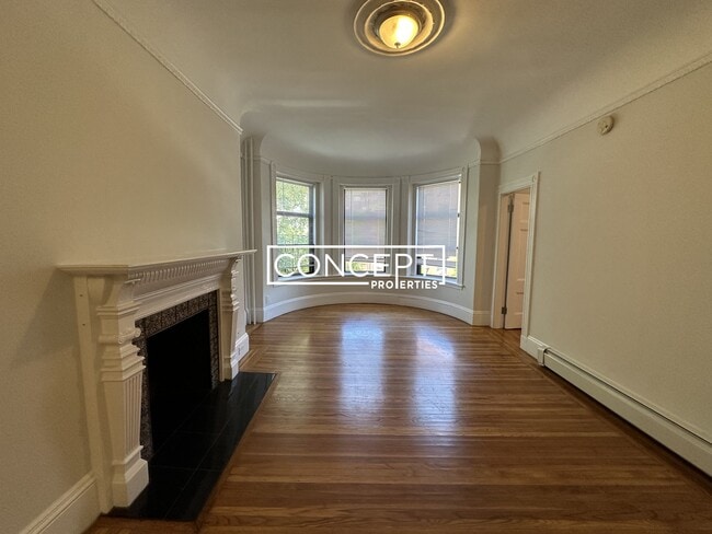 Photo - 501 Beacon St