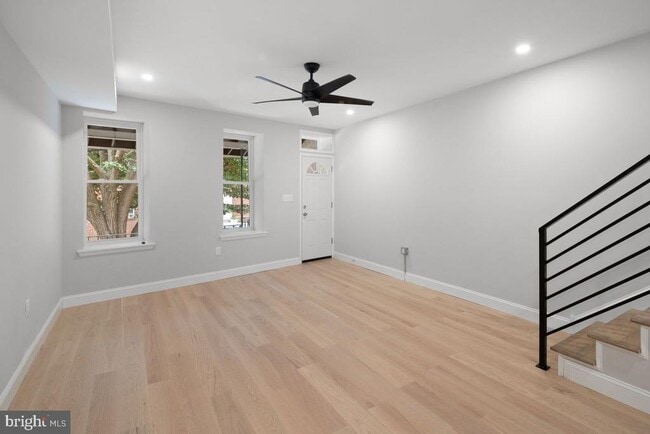 Building Photo - 4129 Terrace St