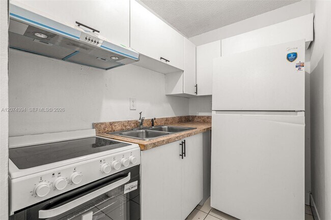 Photo - 1020 NW 6th Ave Unit 2