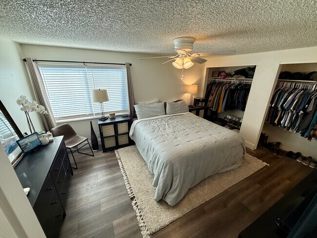 Photo - 5628 S Lowell Blvd