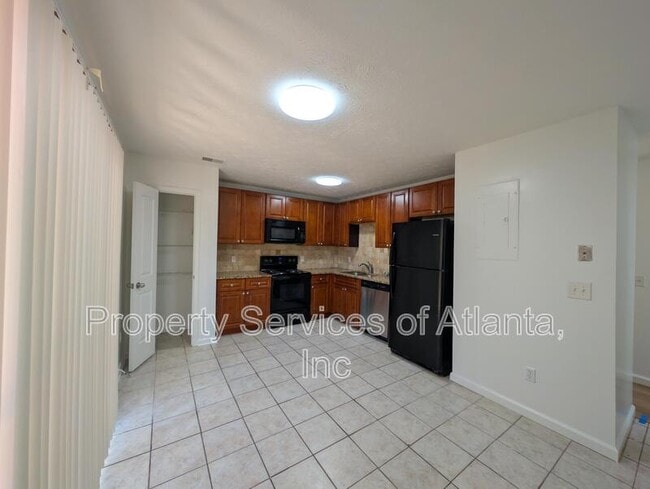 Photo - 8305 Glenwoods Terrace