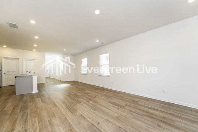 Photo - 1809 Holmsey Cir