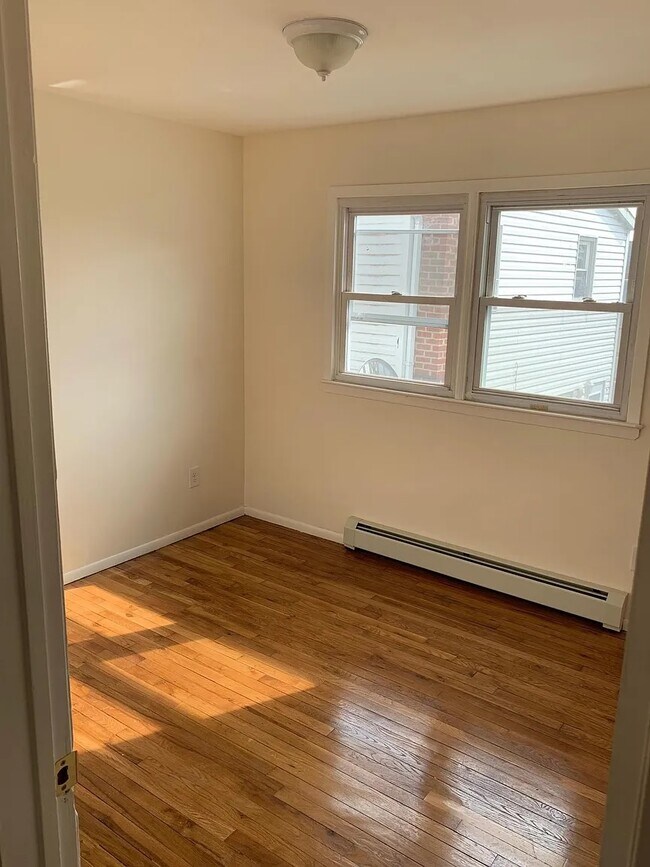 Photo - 119 Jackson Ave Unit 2