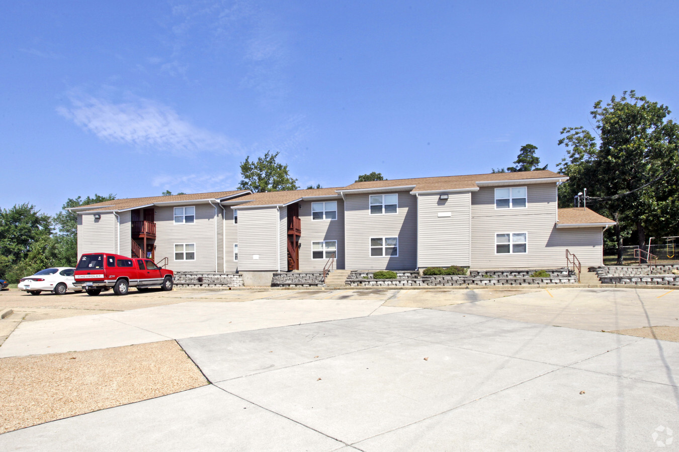 St. Clair Plaza Apartments - St. Clair Plaza Apartments