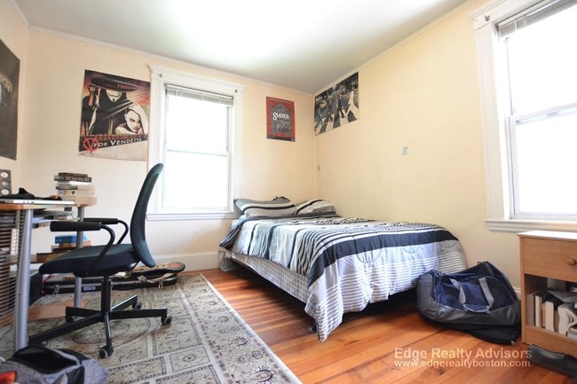 Building Photo - 268 Allston St Rental