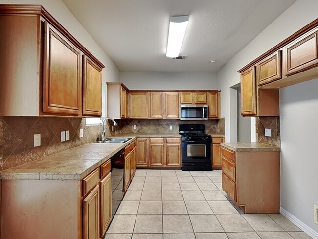 Photo - 2208 Rodney Ln