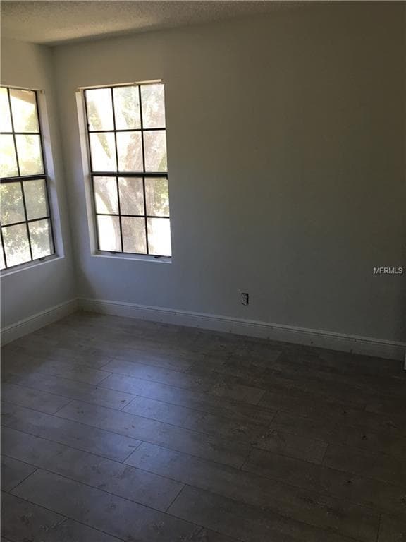 Photo - 375 Lake Ontario Ct