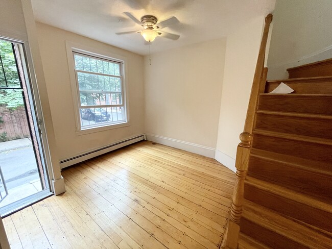 Photo - 32 Sussex St Unit 1