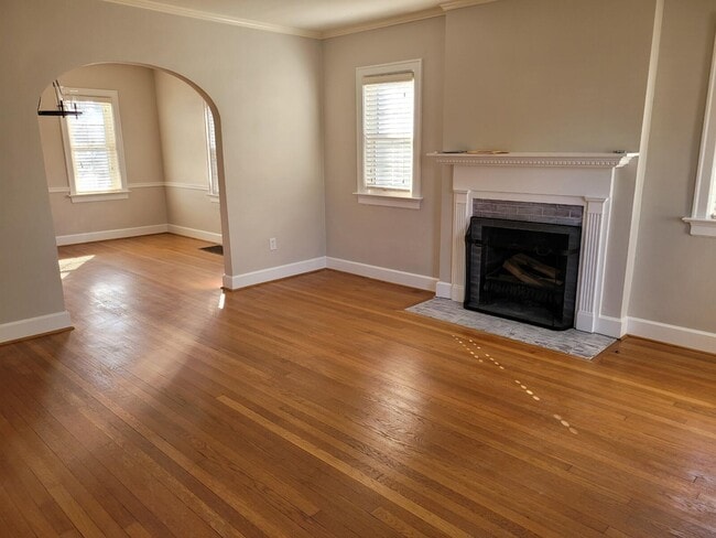Photo - 132 Bassett Ave