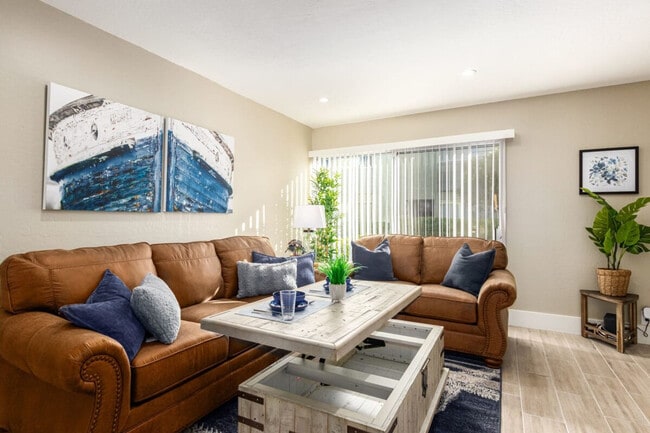 Photo - 4620 N 68th St Unidad SI ID1558641P