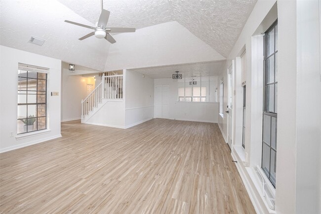 Photo - 9810 Jockey Club Dr