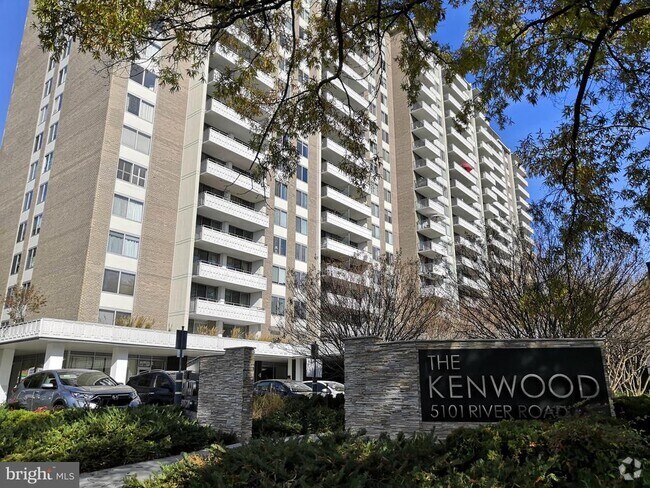 Building Photo - 5101 River Rd Unit 904 Rental