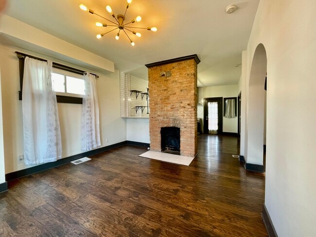 Photo - 28 N Princeton Ave