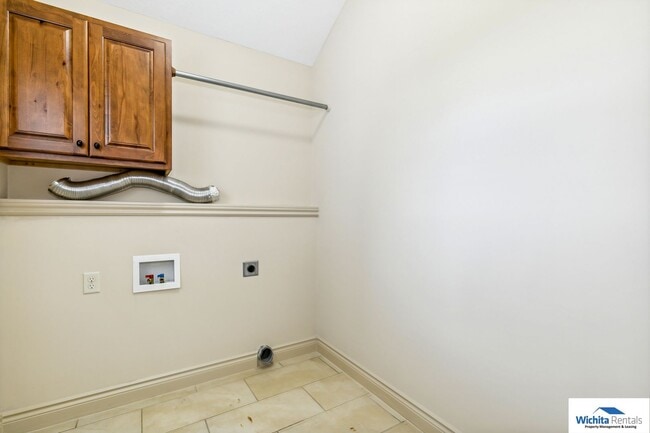 Photo - 1716-1718 Bedford Unit 1716 Bedford