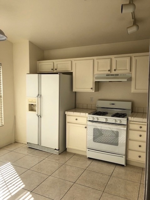 Photo - MUST SEE ONE STORY HOME!