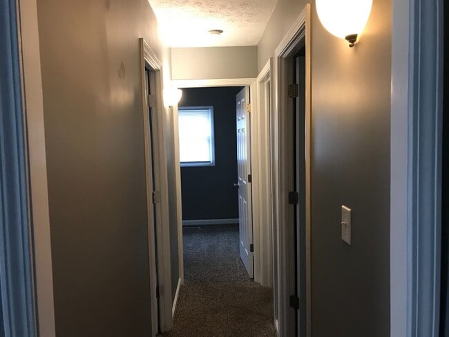 Photo - Eagledale - 3 BR home