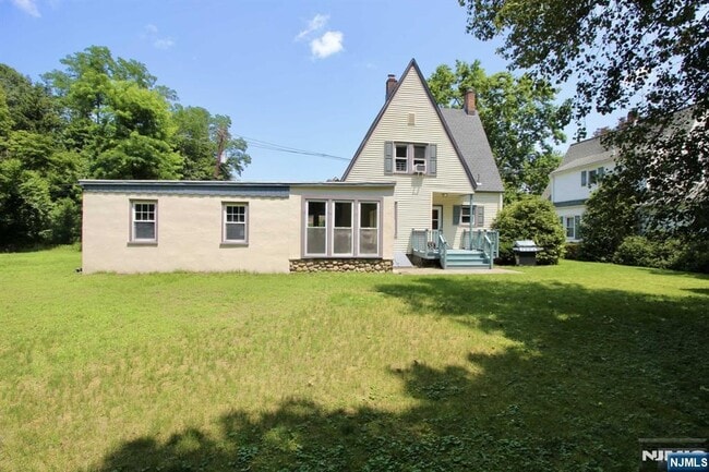 Photo - 6 Cottage Pl