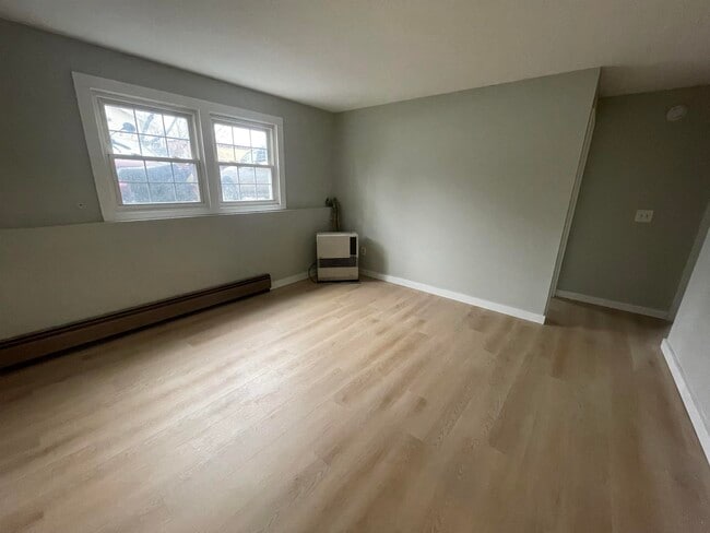 Photo - 15 Kingsley Ct Unit 2