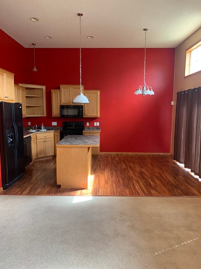 Photo - 3125 Legacy Ln