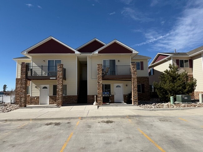 Building Photo - 5421 Carter Rd Unit 5421 Carter Rd Apt B