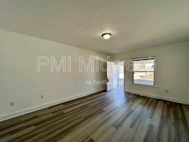 Photo - 2960 N Park Ave