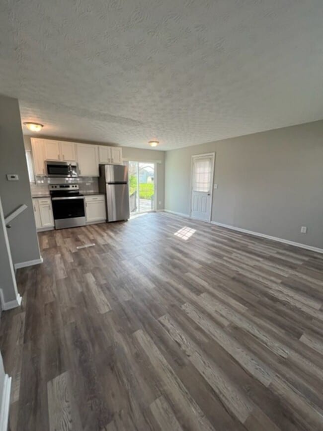 5441 Deforest Dr