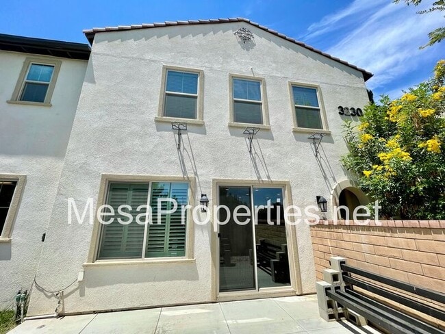Photo - 3230 E Yountville Dr