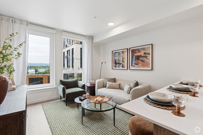 C1 1BR, 1BA - 723SF - Living Room