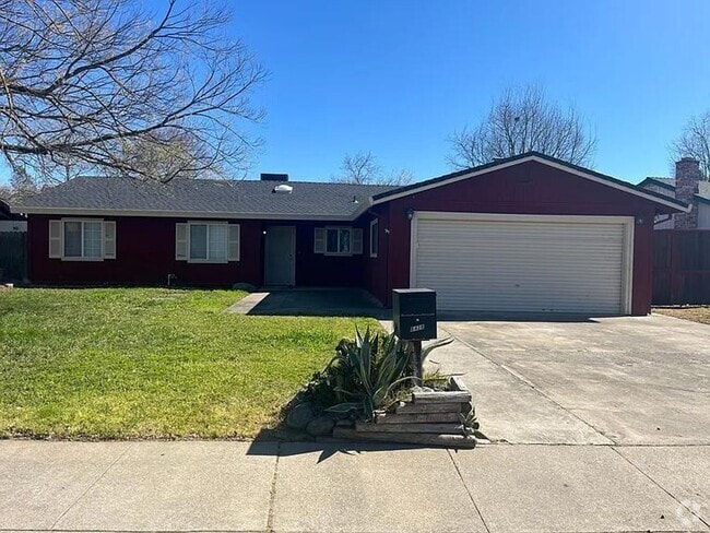 Building Photo - charming 4-bedroom, 2-bathroom home