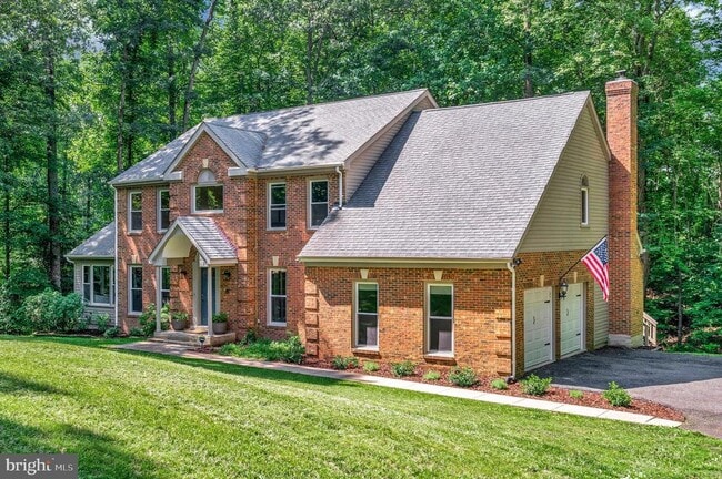 Building Photo - 2 English Hills Dr Rental