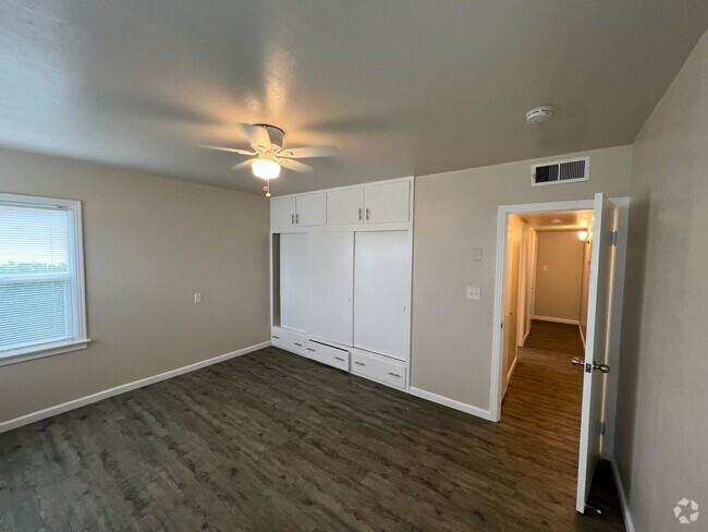 Building Photo - STOP BY, PEEK THROUGH THE WINDOWS AND EXPL... Rental