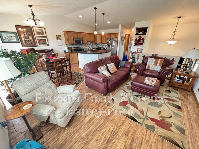 Photo - 2380 5th St W Unidad A Rental