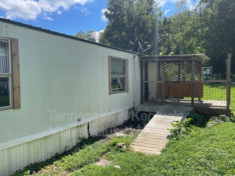 Photo - 209 Cumberland Ln